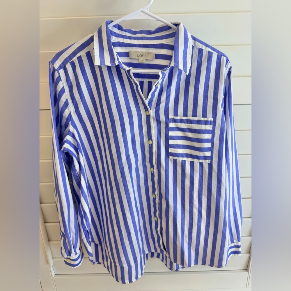 Women’s Blue and White Striped Button-Up Shirt